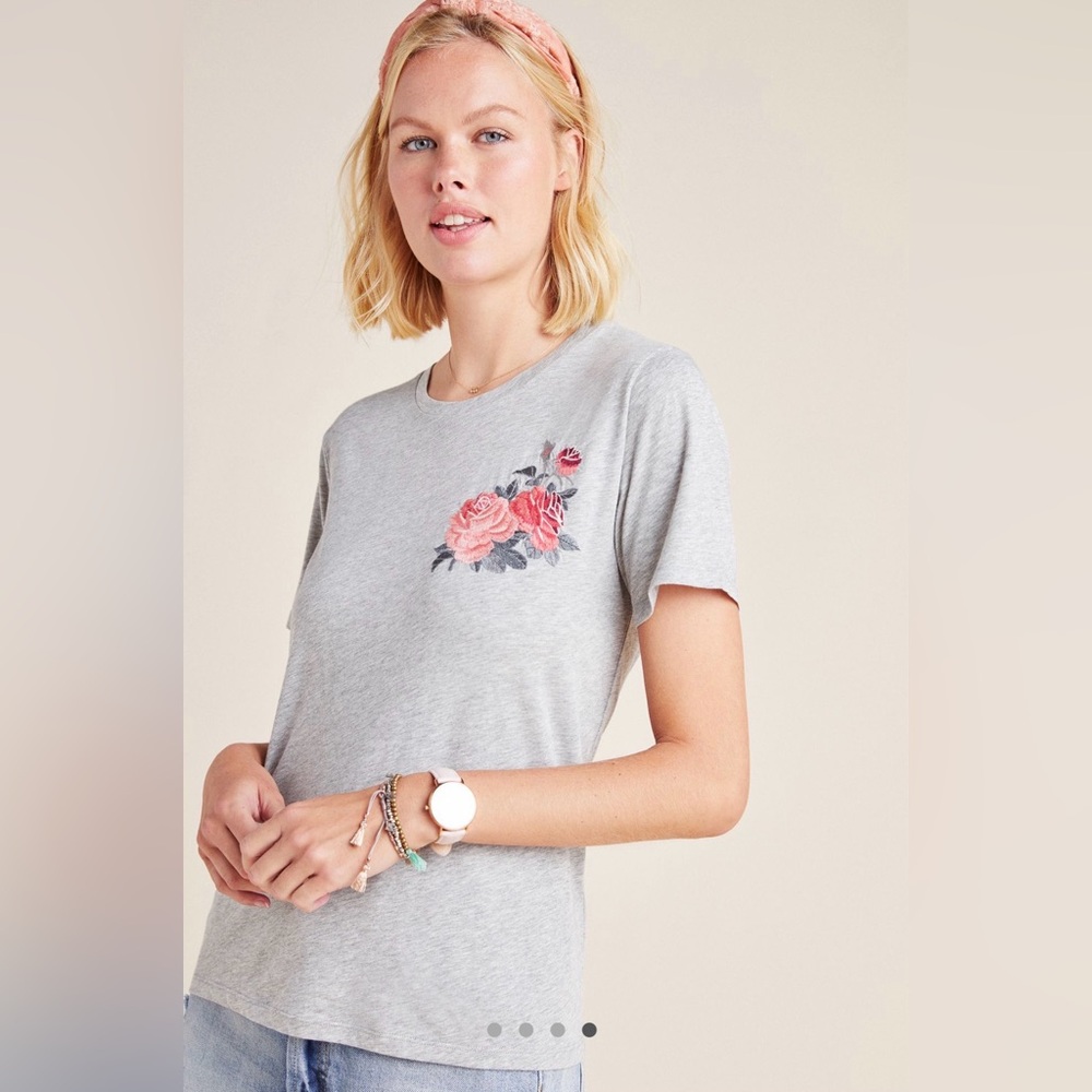 Anthropologie Tiny Rosie embroidered T-Shirt size XS